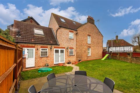 undefined, Luton Road, Chalton, Bedfordshire, LU4