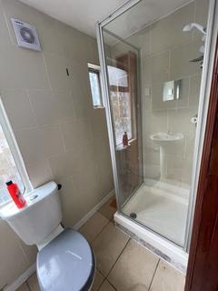 3 bedroom flat to rent, Specious three bed flat to rent, Kilburn NW6