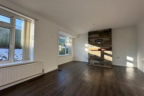 3 bedroom terraced house to rent, Campbell Drive