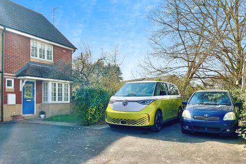 15 Alphin Brook, Didcot, OX11 7FG