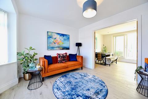 37 Batworth Drive, Sheffield, S5 8XW