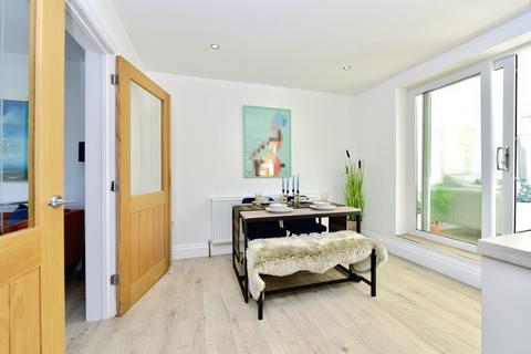 37 Batworth Drive, Sheffield, S5 8XW