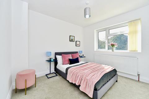 37 Batworth Drive, Sheffield, S5 8XW