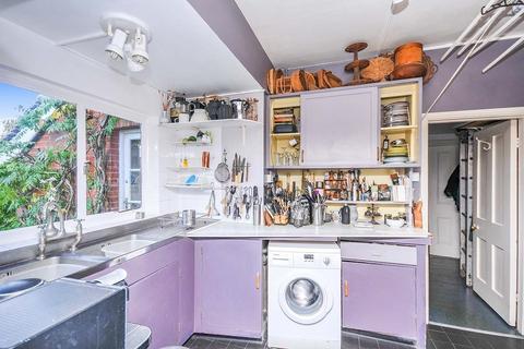 1 bedroom in a house share to rent, Westerham Road, Kent BR2