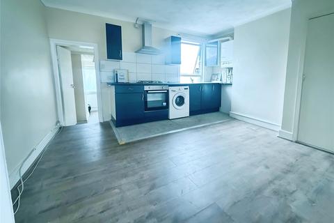 1 bedroom flat to rent, Gillingham Road, Kent ME7