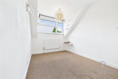 20 Pheasant Way, Northampton, NN2 8BJ