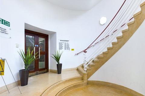 2 bedroom flat for sale, Guildhall Road, Northamptonshire NN1