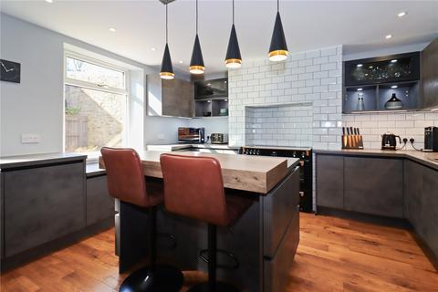 3 bedroom semi-detached house for sale, Blaydon Bank, Tyne and Wear NE21