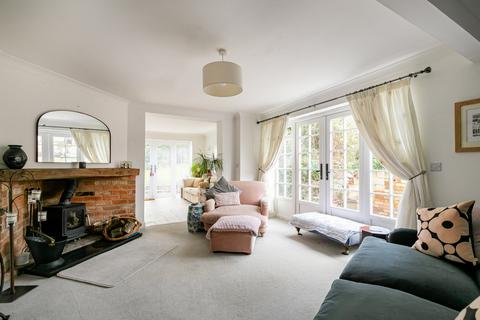 3 bedroom detached house for sale, Harts Green, Battle, TN33