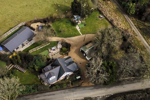 4 bedroom detached house for sale, Harts Green, Battle, TN33
