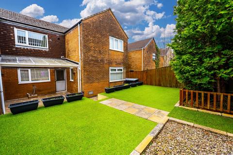 4 bedroom terraced house for sale, Dylan Drive, Caerphilly, CF83 3GA