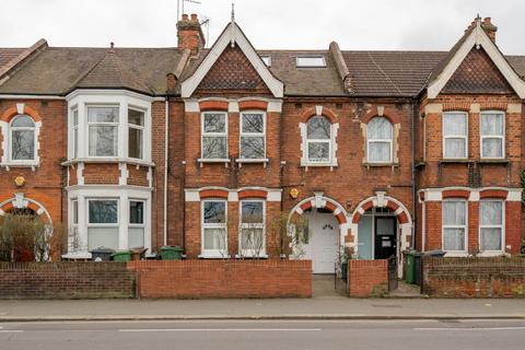 2 bedroom maisonette for sale, High Road Leyton, London E10