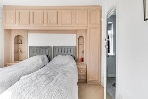 16 The Drive, Ashford, TW15 1SL