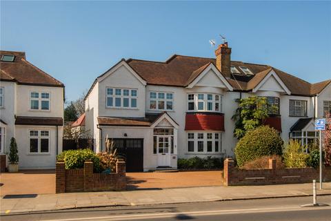 32 Strawberry Vale, Twickenham, TW1 4RU
