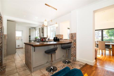 32 Strawberry Vale, Twickenham, TW1 4RU