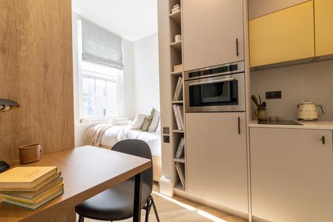 Studio to rent, Draycott Avenue, London SW3