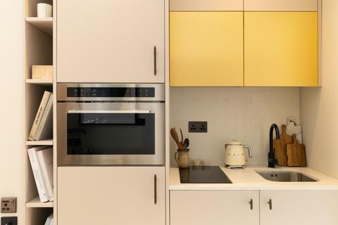 Studio to rent, Draycott Avenue, London SW3