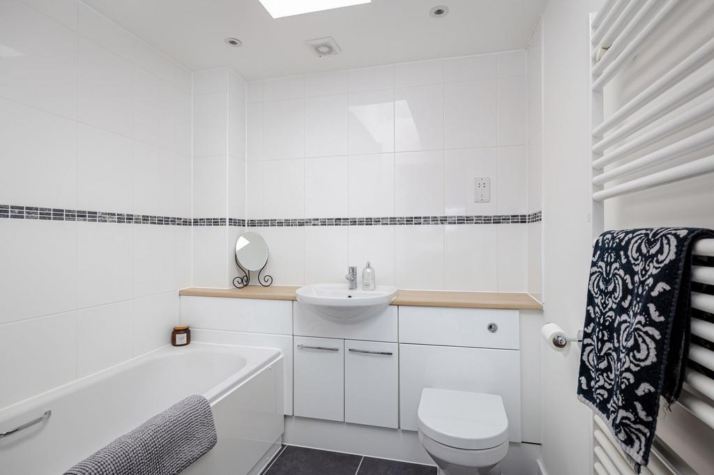 Master En-Suite
