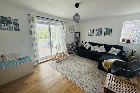 3 bedroom house for sale, Longlands Drive, Houghton Le Spring DH5