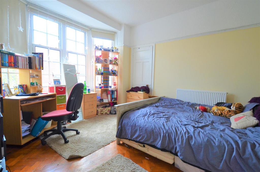 Bedroom3 - Copy.JPG