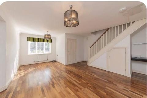 3 bedroom end of terrace house for sale, Allerford Court, North Harrow, HA2