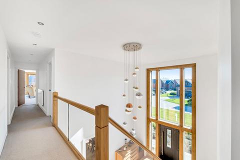 5 bedroom detached house for sale, Hornsey Rise, Nuneaton CV13