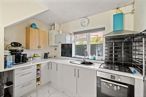 2 bedroom end of terrace house for sale, George Gurr Crescent, Folkestone, Folkestone, CT19