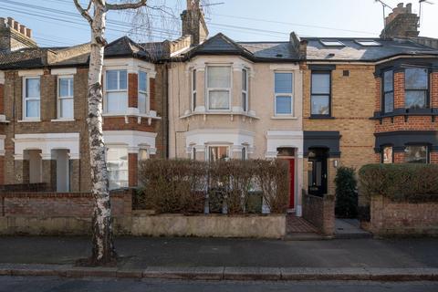1 bedroom flat for sale, Scotts Road, London E10
