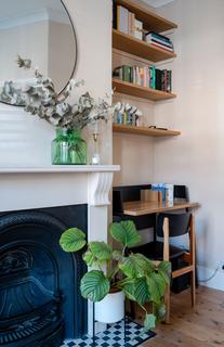 1 bedroom flat for sale, Scotts Road, London E10