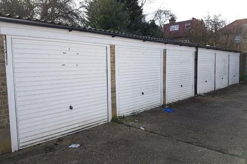 undefined, High Mead, Harrow HA1