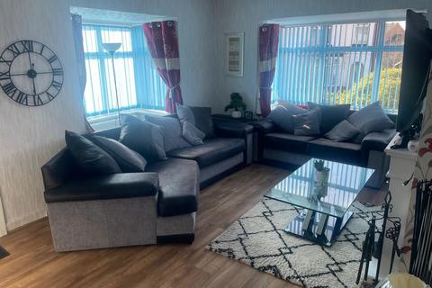 2 bedroom detached bungalow for sale, Hillside Close, Blackpool FY3