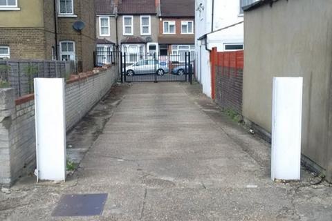 undefined, Lakehall Road, Thornton Heath CR7