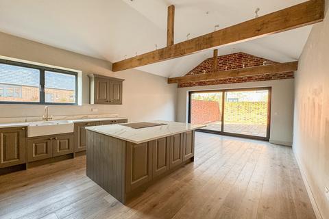 2 bedroom barn conversion for sale, Church Lane, Beaumont