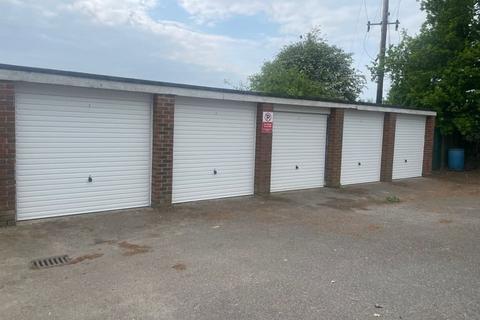 Garage to rent, Lodge Gardens, Ulcombe ME17
