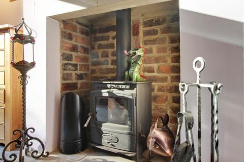 1 Carr Terrace, Luddenden, Halifax, HX2 6QS