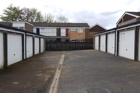 undefined, Overton Close, Aldershot GU11