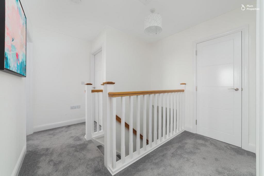 7 Quayle Close-9.jpg