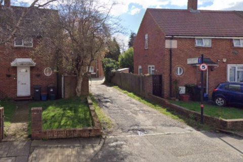 undefined, Renfrew Road, Hounslow TW4