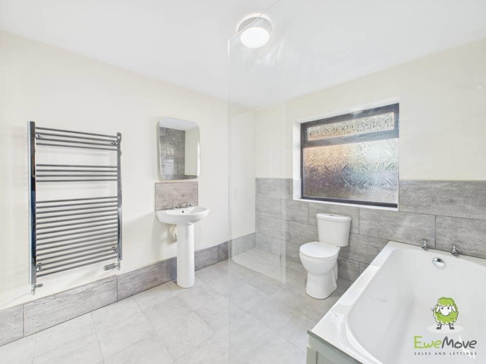 Bathroom2