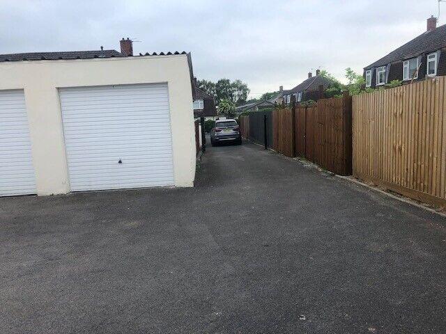 Garage to rent