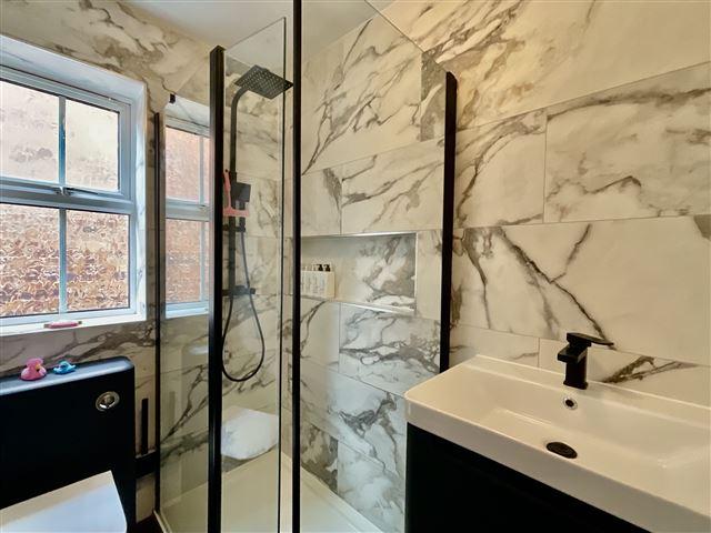En- Suite
