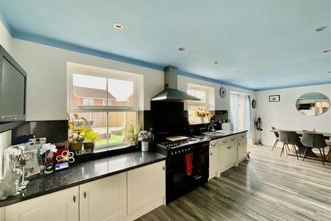 15 Marbeck Close, Dinnington, Sheffield, S25 2XL