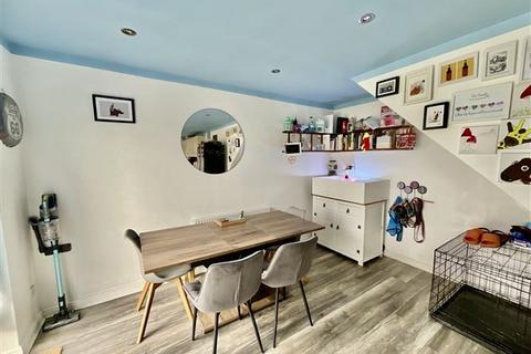 15 Marbeck Close, Dinnington, Sheffield, S25 2XL