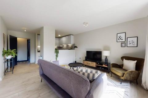 2 bedroom apartment to rent, Westpoint Apartments, London N8