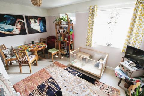 1 bedroom apartment for sale, Harrisons Place, Cheshire CW8