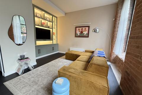 undefined, Crusader, 70 Chapeltown Street, Manchester