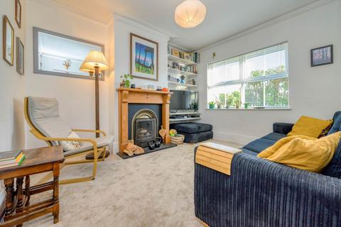 366 Gosbrook Road, Caversham, Reading, RG4 8EG
