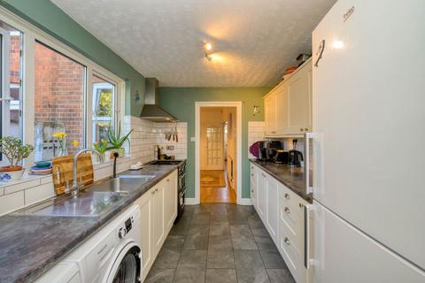 366 Gosbrook Road, Caversham, Reading, RG4 8EG