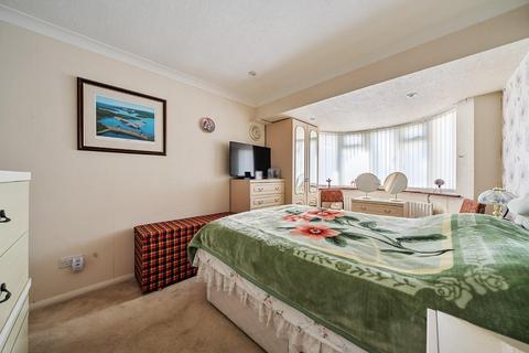 11a Avalon Close, Orpington, BR6 9BS