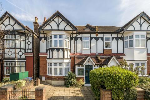 66 Lavington Road, London, W13 9LS